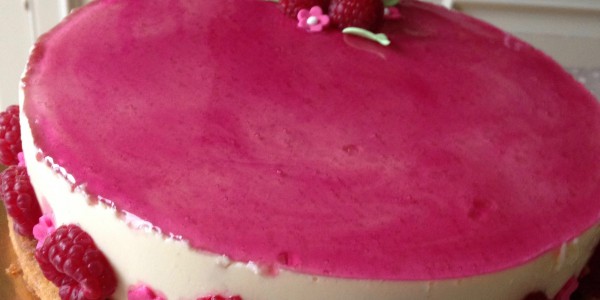 Rapsberry Birthday Cake