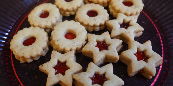 Linzer Cookies with Jam