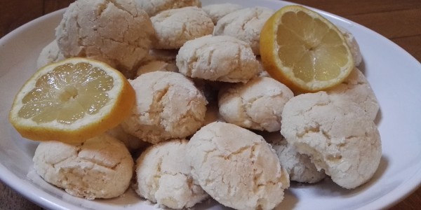 Weiche italienische Zitronenplätzchen – Biscotti morbidi al limone