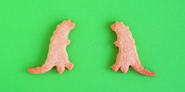 Dinosaur Cookies: our favorite recipe - ChezVera