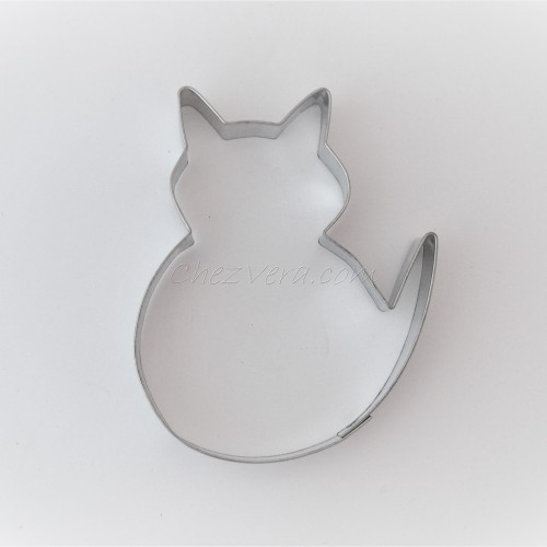 Cookie Cutter Cat (round) – large