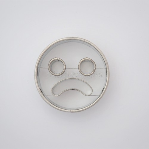 Linzer Cookie Cutter – Smiley (sad)