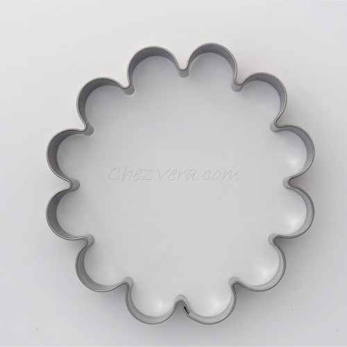Cookie Cutter Flower large II