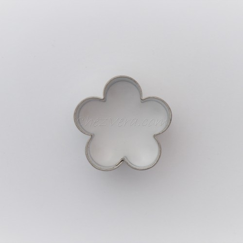 Cookie Cutter Flower small I