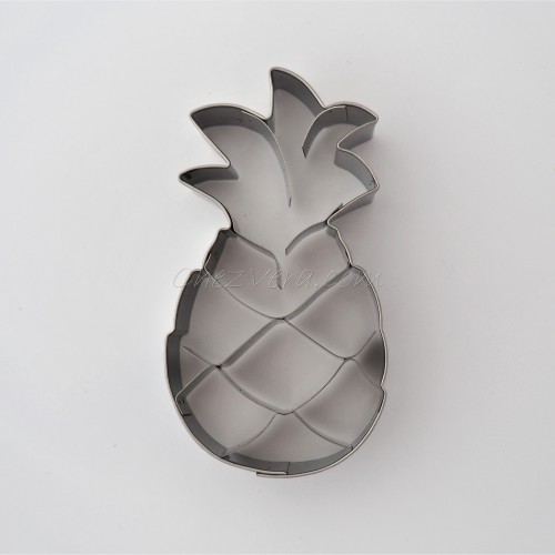 Cookie Cutter Pineapple