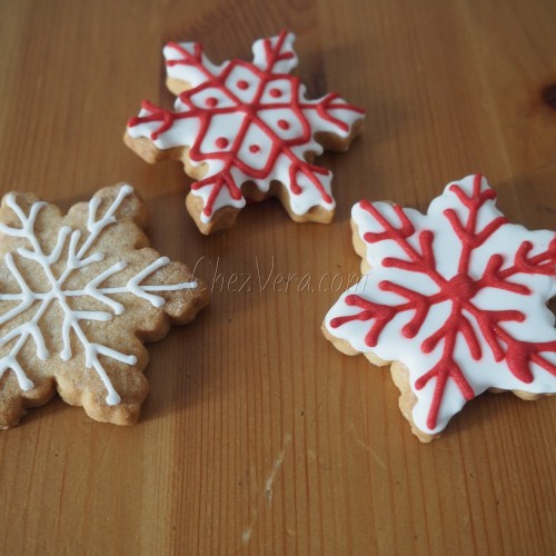 Cookie Cutter Snowflake IV