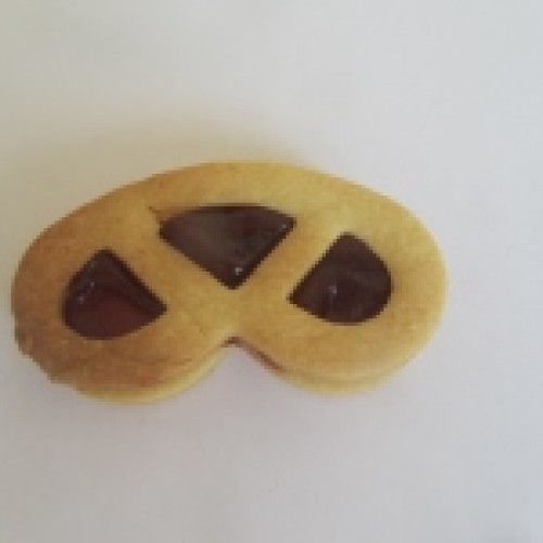 Linzer Cookie Cutter – Pretzel (large)